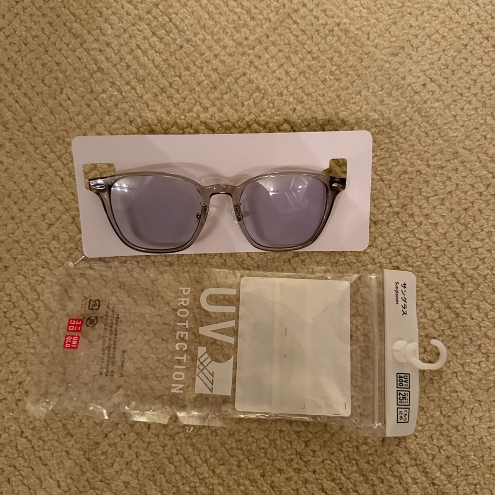 Uniqlo Women's Sunglasses - Clear and Gray